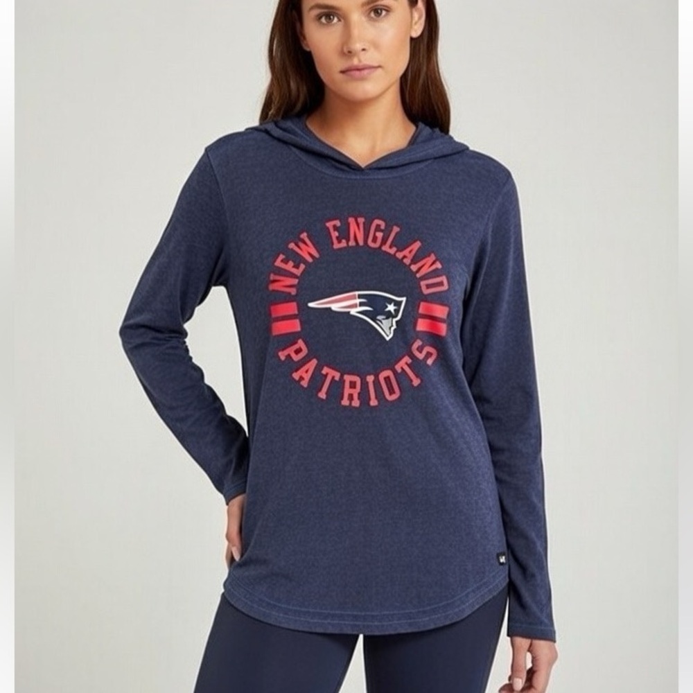New England Patriot 47 Women’s Long Sleeve Hooded Shirt Size Small